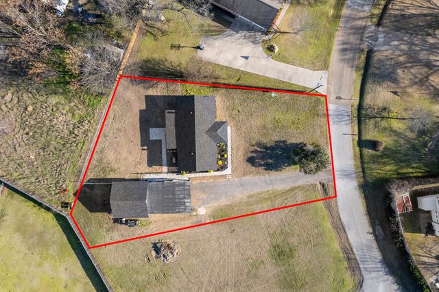 228 Autumn Wood Trail, Gun Barrel City, TX 75156