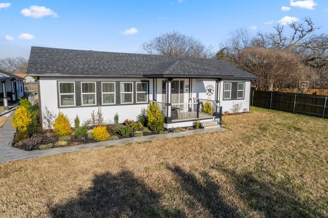 228 Autumn Wood Trail, Gun Barrel City, TX 75156