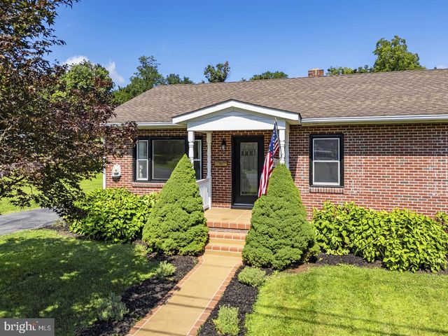805 PENNSYLVANIA AVE, Winchester, VA 22601