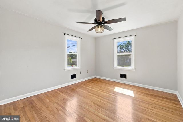 805 PENNSYLVANIA AVE, Winchester, VA 22601