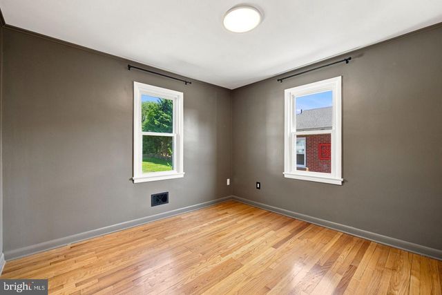 805 PENNSYLVANIA AVE, Winchester, VA 22601