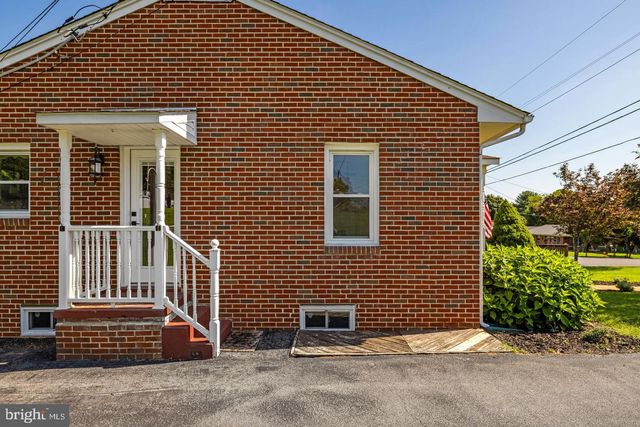805 PENNSYLVANIA AVE, Winchester, VA 22601
