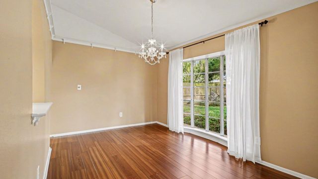 8926 Langdon Lane, Houston, TX 77036