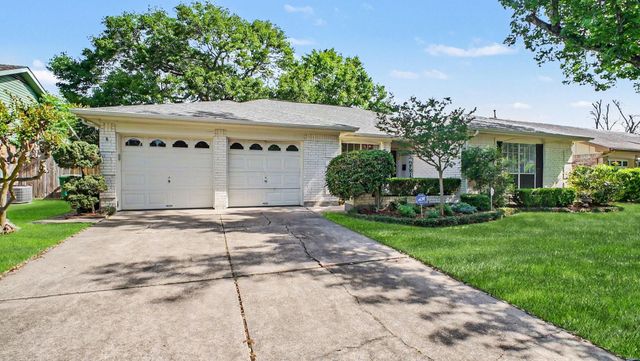 8926 Langdon Lane, Houston, TX 77036