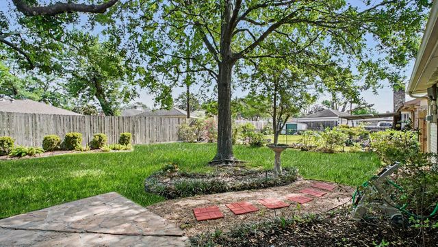 8926 Langdon Lane, Houston, TX 77036