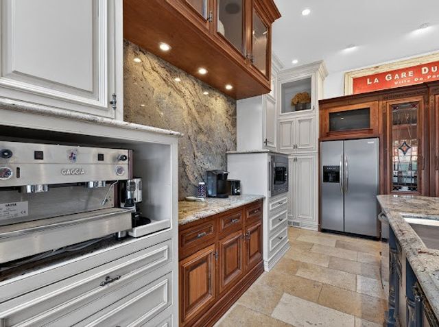 351 Coopers Cv, Lynchburg, TN 37352