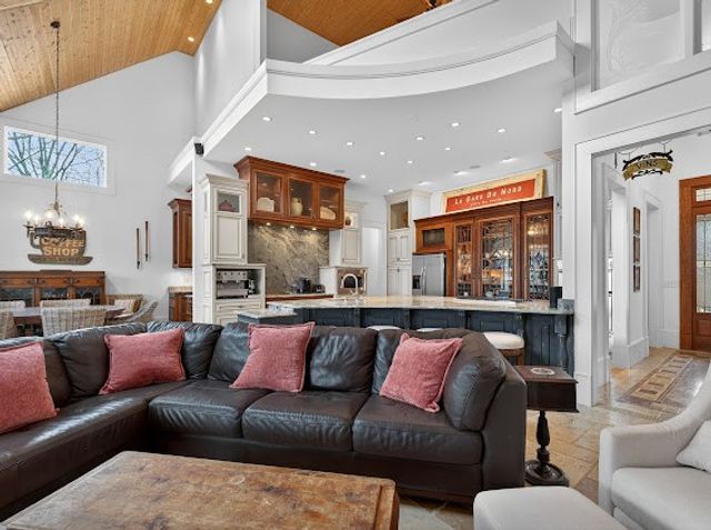 351 Coopers Cv, Lynchburg, TN 37352