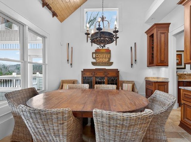 351 Coopers Cv, Lynchburg, TN 37352