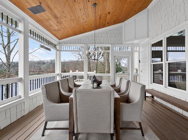 351 Coopers Cv, Lynchburg, TN 37352