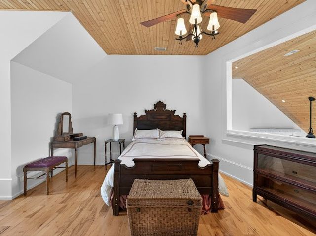 351 Coopers Cv, Lynchburg, TN 37352