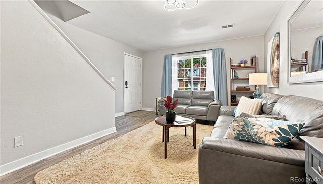 73 S Sable Boulevard D16, Aurora, CO 80012