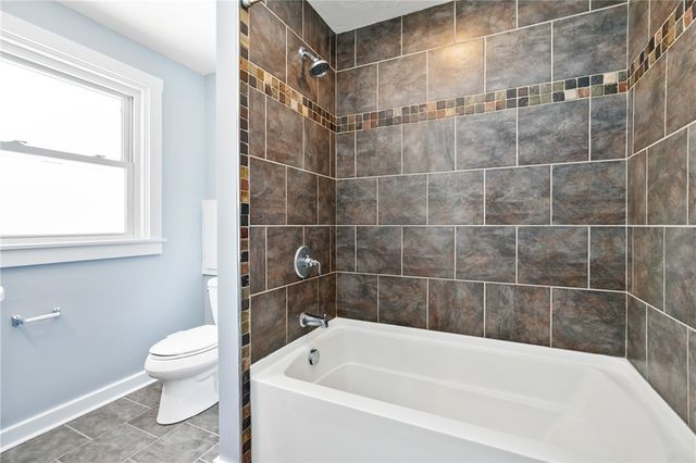 3409 Brownsville Rd, Brentwood, PA 15227