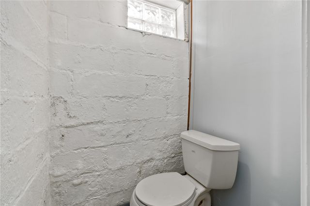 3409 Brownsville Rd, Brentwood, PA 15227