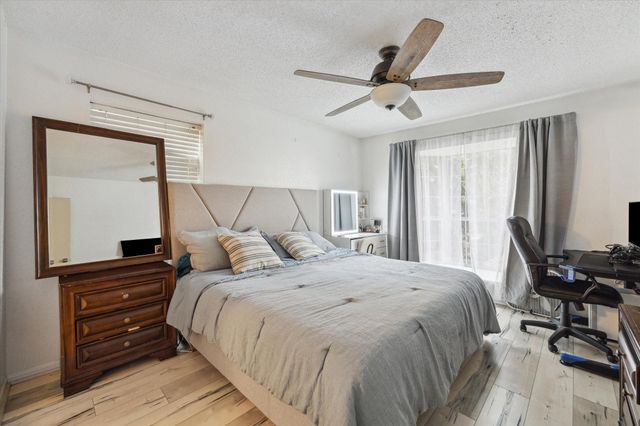 11201 Lynbrook Drive 3611, Houston, TX 77042