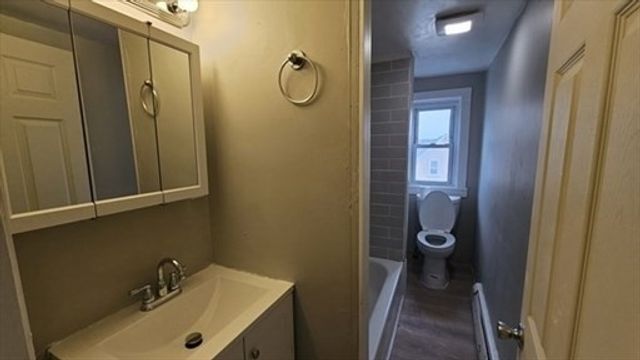 15 Proctor St 3, Haverhill, MA 01832