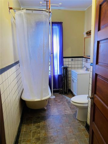 69 Erastus Street, Providence, RI 02908