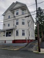 69 Erastus Street, Providence, RI 02908