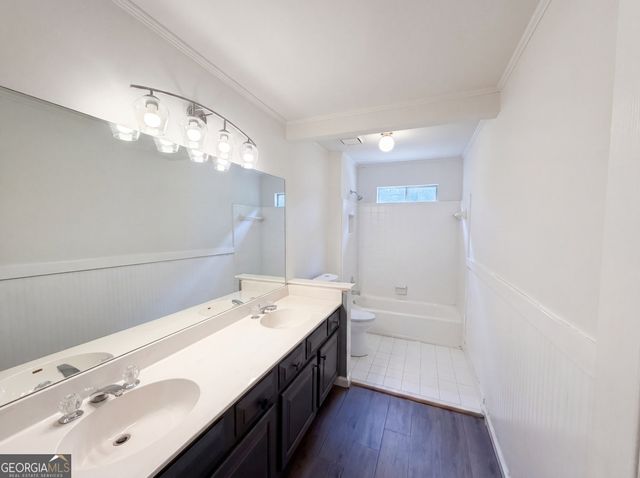 1900 Milfield Circle, Snellville, GA 30078