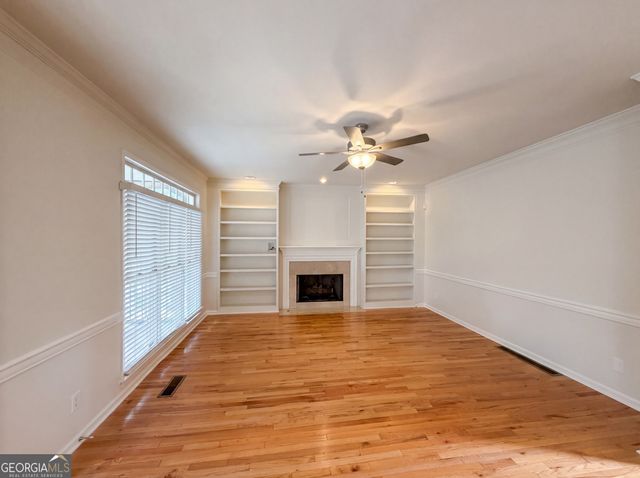 1900 Milfield Circle, Snellville, GA 30078