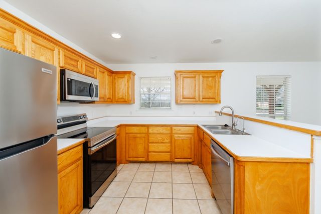 107 Ashley Street, Alvord, TX 76225