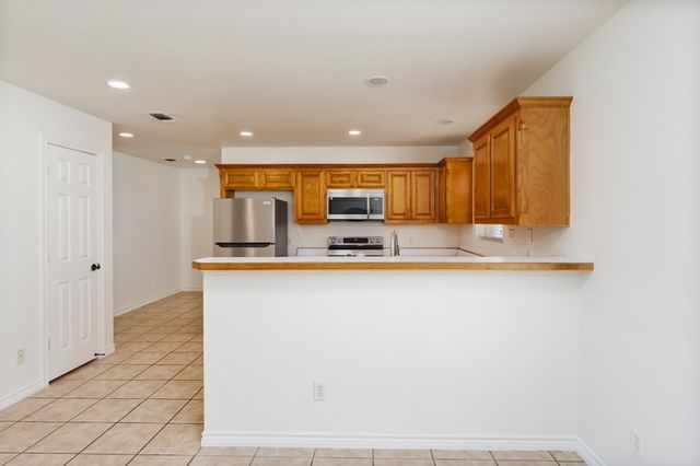 107 Ashley Street, Alvord, TX 76225