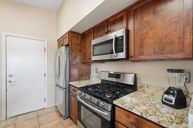 14280 N Trade Winds Way, Oro Valley, AZ 85755