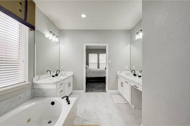 4807 Schiller Park Lane, Sugar Land, TX 77479