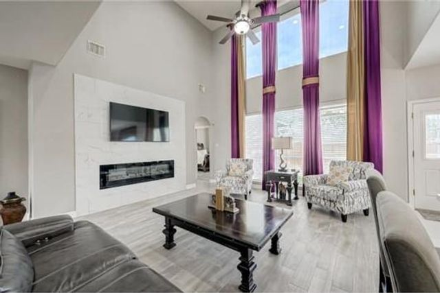 4807 Schiller Park Lane, Sugar Land, TX 77479