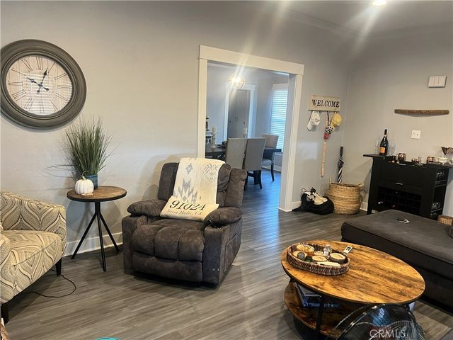 288 290 Mariposa, Sierra Madre, CA 91024