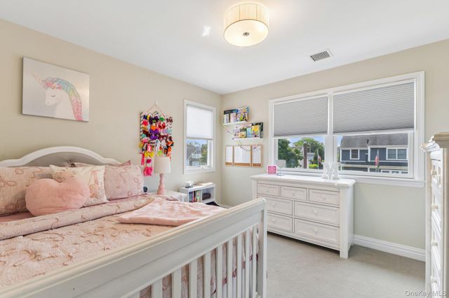 790 Garden Drive, Franklin Square, NY 11010