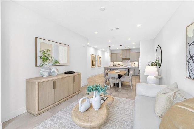 1340 Civic Center Drive 4, Santa Clara, CA 95050