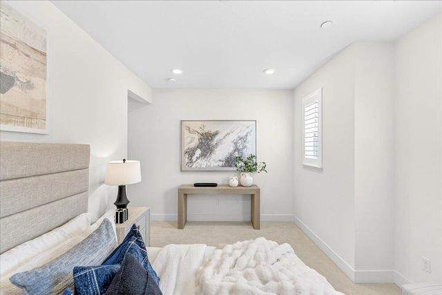 1340 Civic Center Drive 4, Santa Clara, CA 95050
