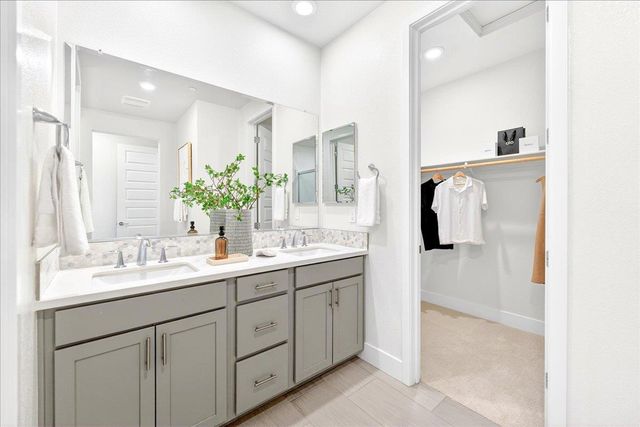 1340 Civic Center Drive 4, Santa Clara, CA 95050