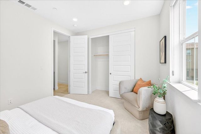 1340 Civic Center Drive 4, Santa Clara, CA 95050