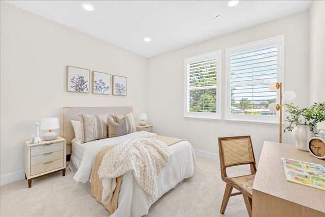 1340 Civic Center Drive 4, Santa Clara, CA 95050