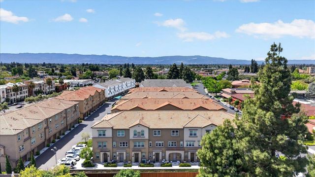 1340 Civic Center Drive 4, Santa Clara, CA 95050