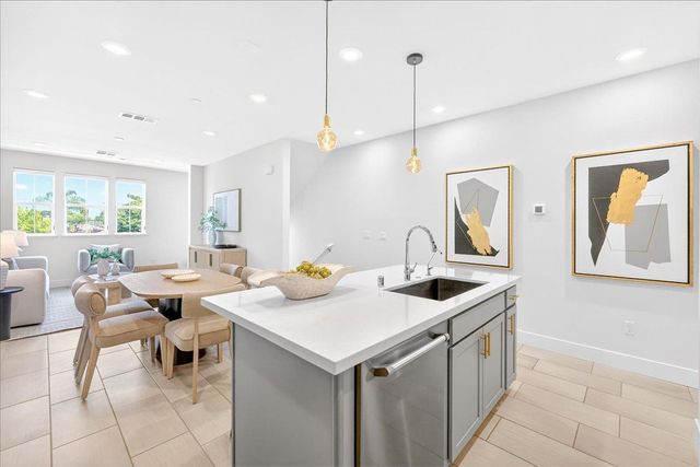 1340 Civic Center Drive 4, Santa Clara, CA 95050