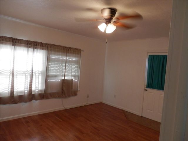 124 17th Street, Dickinson, TX 77539