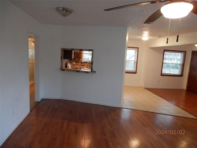 124 17th Street, Dickinson, TX 77539