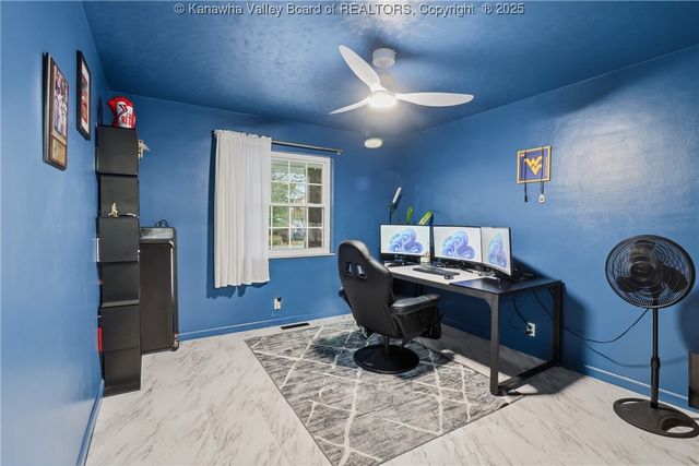 448 Kirby Road, Milton, WV 25541