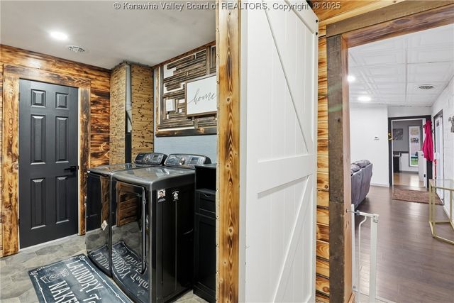 448 Kirby Road, Milton, WV 25541