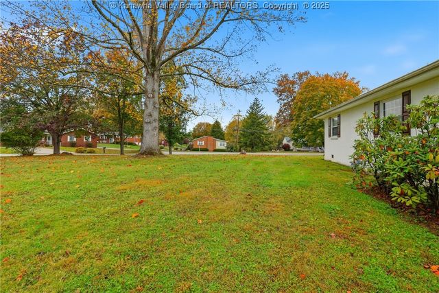 448 Kirby Road, Milton, WV 25541