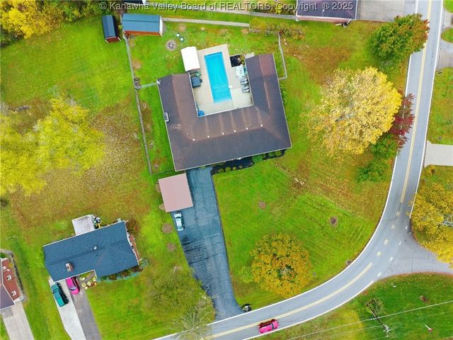 448 Kirby Road, Milton, WV 25541