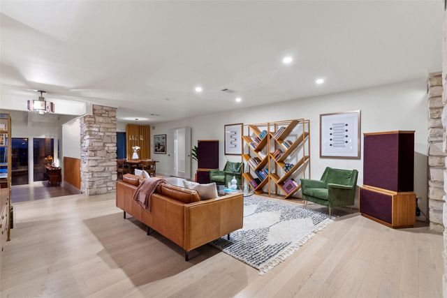 705 Mariner, Lakeway, TX 78734