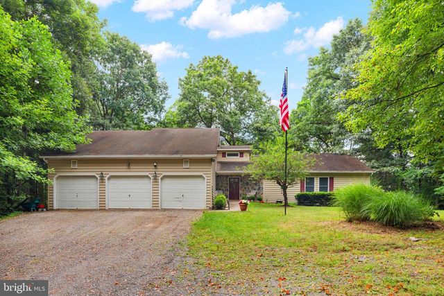 695 VULPINE DR, Gerrardstown, WV 25420