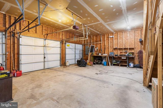 695 VULPINE DR, Gerrardstown, WV 25420