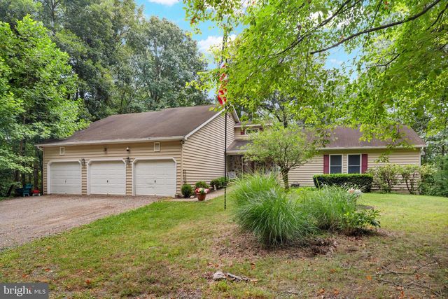 695 VULPINE DR, Gerrardstown, WV 25420