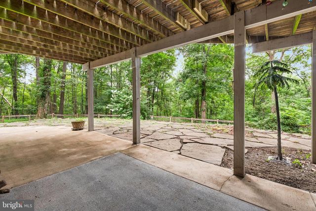 695 VULPINE DR, Gerrardstown, WV 25420