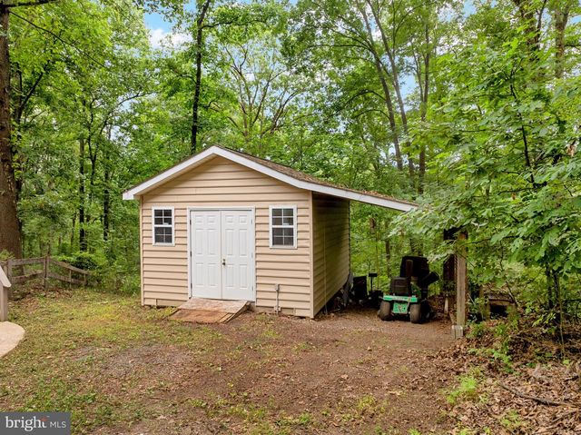 695 VULPINE DR, Gerrardstown, WV 25420