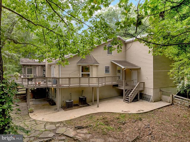 695 VULPINE DR, Gerrardstown, WV 25420